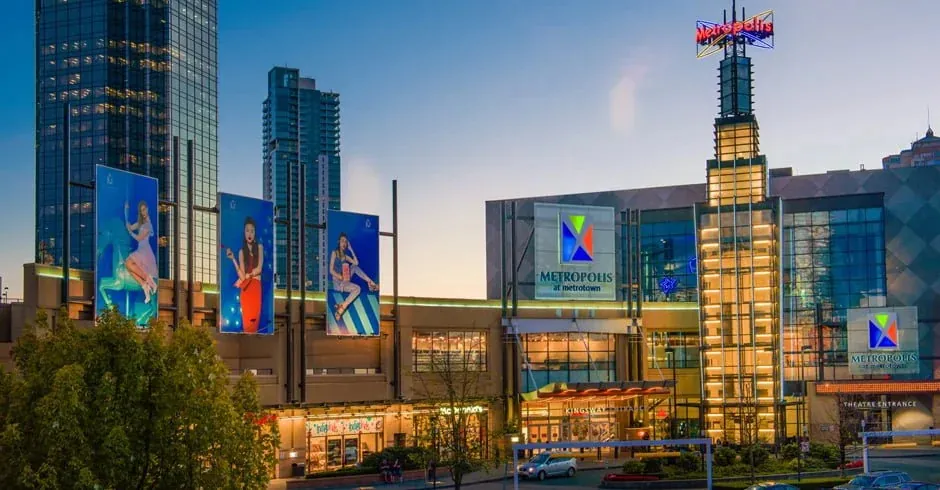 6737 Dow Ave, Burnaby, BC V5H 3E1, Canada